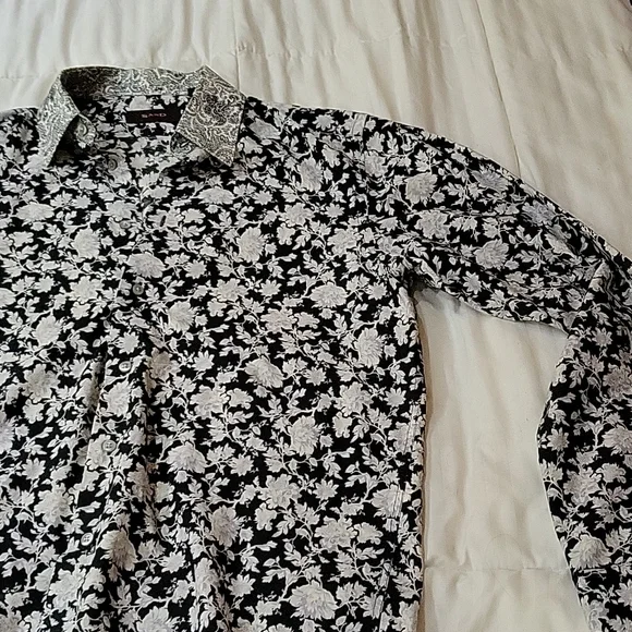 Designer button down shirt - Picture 2 of 4